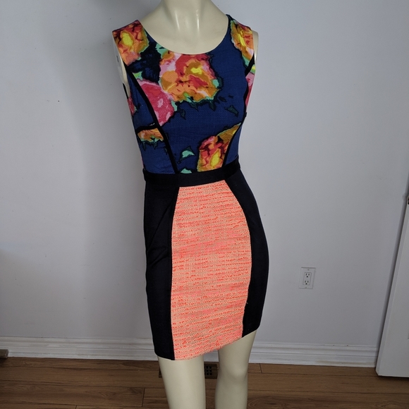 RACHEL ROY - floral dress - Picture 10 of 10